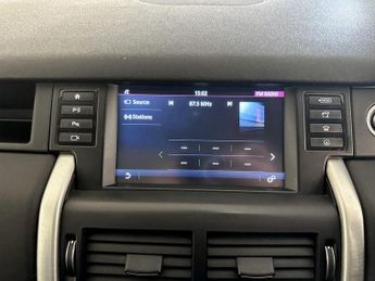Land Rover Discovery Sport 2.0 TD4 HSE Auto 4WD Euro 6 (s/s) 5dr
