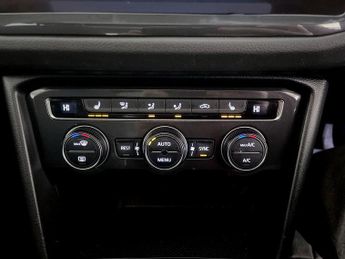 Volkswagen Tiguan 2.0 TDI SEL 4Motion Euro 6 (s/s) 5dr