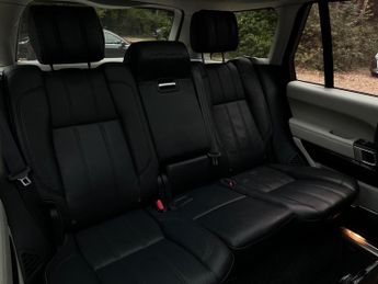 Land Rover Range Rover 4.4 SD V8 Autobiography Auto 4WD Euro 6 (s/s) 5dr