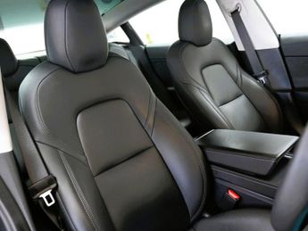 TESLA Model 3 (Dual Motor) Long Range Saloon 4dr Electric Auto 4WDE (346 ps) +