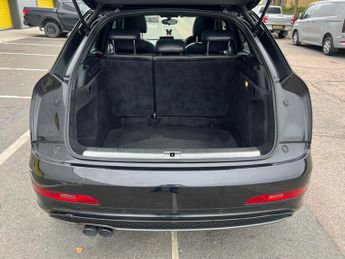 Audi Q3 2.0 TFSI S line S Tronic quattro Euro 5 (s/s) 5dr