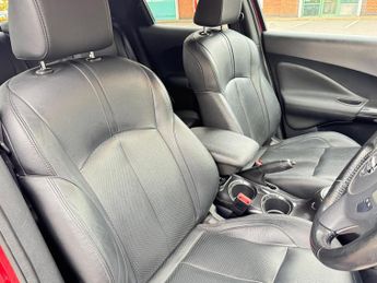 Nissan Juke 1.6 Tekna XTRON Euro 6 5dr