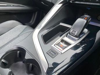Peugeot 3008 1.2 PureTech Allure EAT Euro 6 (s/s) 5dr