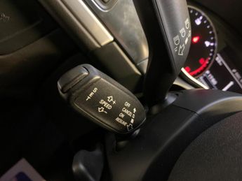 Audi A6 Avant 2.0 TDI ultra S line S Tronic Euro 6 (s/s) 5dr