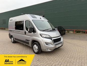 Peugeot Boxer 2.2 BlueHDi 335 Professional L2 H2 Euro 6 (s/s) 5dr
