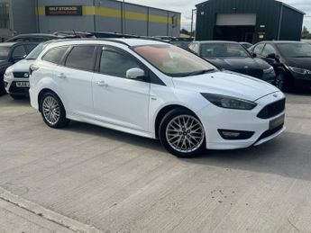 Ford Focus 1.0T EcoBoost ST-Line Euro 6 (s/s) 5dr