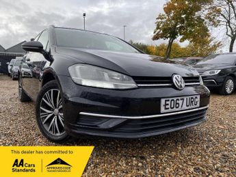 Volkswagen Golf TDi 1.6 TDI SE Nav Euro 6 (s/s) 5dr
