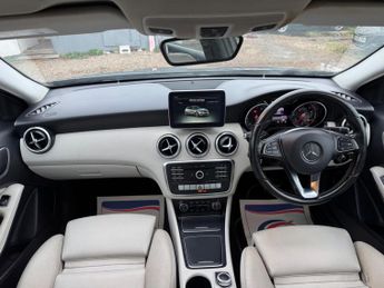 Mercedes-Benz A Class 1.5 A180d Sport 7G-DCT Euro 6 (s/s) 5dr