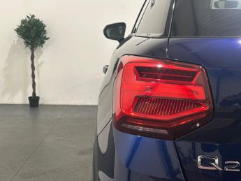 Audi Q2 1.5 TFSI CoD 35 Black Edition S Tronic Euro 6 (s/s) 5dr