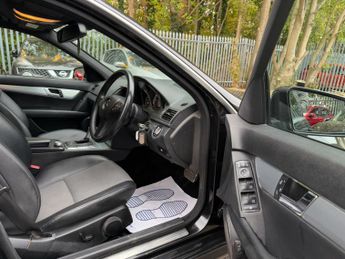 Mercedes-Benz C Class 2.1 C250 CDI BlueEfficiency Sport Auto Euro 5 5dr