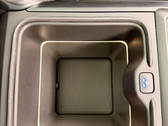 Land Rover Range Rover 4.4 P530 V8 First Edition Auto 4WD Euro 6 (s/s) 5dr