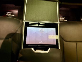 Land Rover Range Rover 4.4 P530 V8 First Edition Auto 4WD Euro 6 (s/s) 5dr