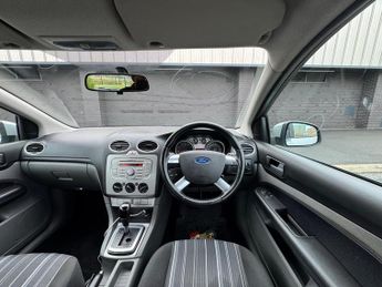 Ford Focus 1.6 Style 5dr