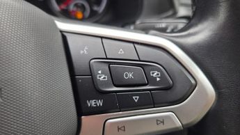 Volkswagen Transporter 2.0 TDI T32 Highline Kombi DSG FWD SWB Euro 6 (s/s) 5dr