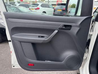 Volkswagen Caddy 1.6 TDI BlueMotion Tech C20 Trendline DSG L1 H1 4dr