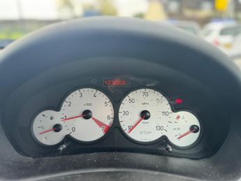 Peugeot 206 1.4 8v S 5dr (a/c)