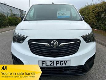 Vauxhall Combo 1.5 Turbo D 2300 Dynamic L2 H1 Euro 6 4dr