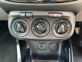 Vauxhall Corsa 1.4i SE Auto Euro 6 5dr