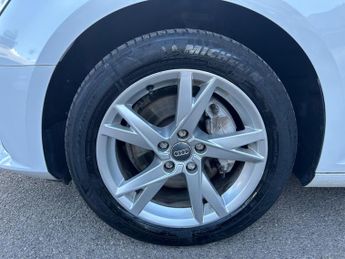 Audi A4 3.0 TDI V6 Sport S Tronic quattro Euro 6 (s/s) 4dr