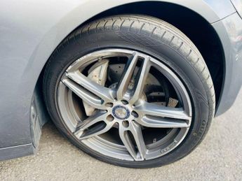 Mercedes-Benz E Class 2.0 E220d AMG Line (Premium) G-Tronic+ Euro 6 (s/s) 4dr