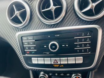 Mercedes-Benz A Class 2.1 A200d AMG Line (Premium) 7G-DCT Euro 6 (s/s) 5dr