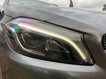 Mercedes-Benz A Class 2.1 A200d AMG Line (Premium) 7G-DCT Euro 6 (s/s) 5dr