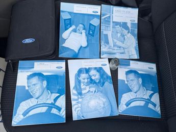 Ford Focus 1.6 Sport Auto 5dr