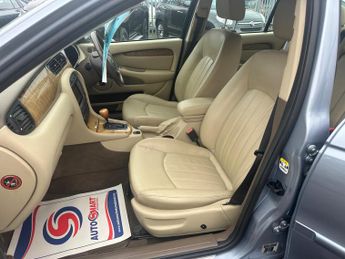 Jaguar X-Type 2.5 V6 SE (AWD) 4dr