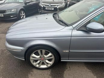Jaguar X-Type 2.5 V6 SE (AWD) 4dr