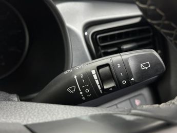 Kia Rio 1.0 T-GDi 2 DCT Euro 6 (s/s) 5dr