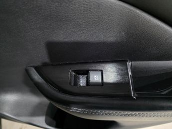 Nissan Qashqai 1.3 DIG-T MHEV Acenta Premium XTRON Euro 6 (s/s) 5dr