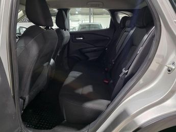 Nissan Qashqai 1.3 DIG-T MHEV Acenta Premium XTRON Euro 6 (s/s) 5dr