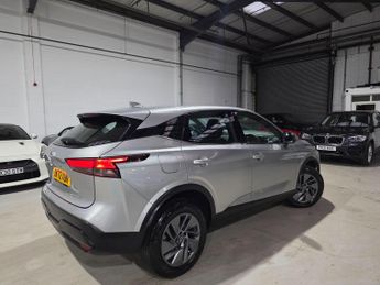 Nissan Qashqai 1.3 DIG-T MHEV Acenta Premium XTRON Euro 6 (s/s) 5dr