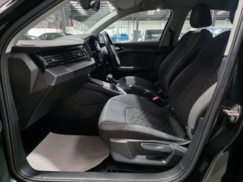 Audi A1 1.0 TFSI 30 Citycarver S Tronic Euro 6 (s/s) 5dr