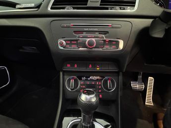 Audi Q3 2.0 TDI Black Edition SUV 5dr Diesel S Tronic quattro Euro 6 (s/