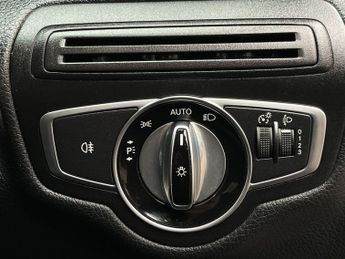 Mercedes-Benz C Class 2.1 C220d SE 7G-Tronic+ Euro 6 (s/s) 4dr