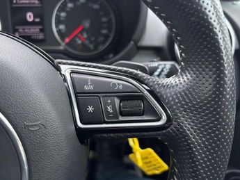 Audi A1 1.4 TFSI CoD Black Edition S Tronic Euro 6 (s/s) 3dr (Nav)