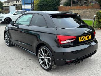 Audi A1 1.4 TFSI CoD Black Edition S Tronic Euro 6 (s/s) 3dr (Nav)
