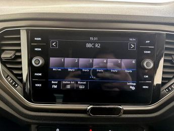 Volkswagen T-Roc 1.6 TDI SE Euro 6 (s/s) 5dr