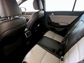 Kia Sportage 1.6 CRDi MHEV GT-Line DCT AWD Euro 6 (s/s) 5dr