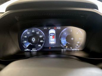 Volvo XC40 2.0 D3 R-Design Pro Euro 6 (s/s) 5dr