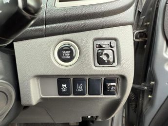 Fiat Fullback 2.4D LX Auto 4WD Euro 6 4dr (Euro 6)