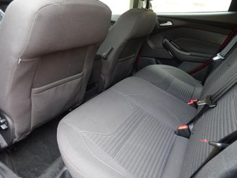 Ford Focus 1.6 Titanium Powershift Euro 6 5dr