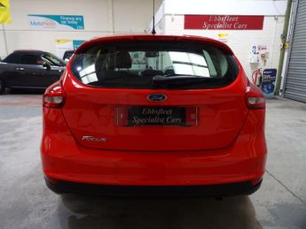 Ford Focus 1.6 Titanium Powershift Euro 6 5dr
