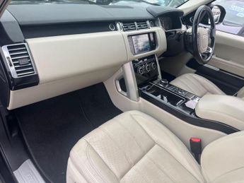 Land Rover Range Rover 3.0 TD V6 Vogue Auto 4WD Euro 5 (s/s) 5dr