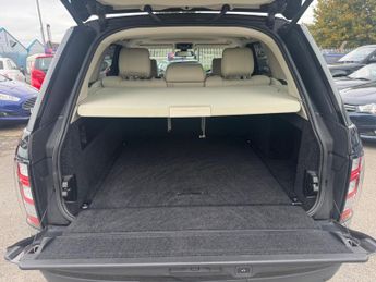 Land Rover Range Rover 3.0 TD V6 Vogue Auto 4WD Euro 5 (s/s) 5dr