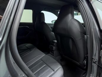 Audi A3 1.5 TFSI 35 S line Sportback 5dr Petrol S Tronic Euro 6 (s/s) (1