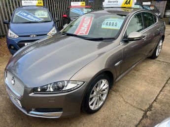 Jaguar XF 2.2d Premium Luxury Auto Euro 5 (s/s) 4dr
