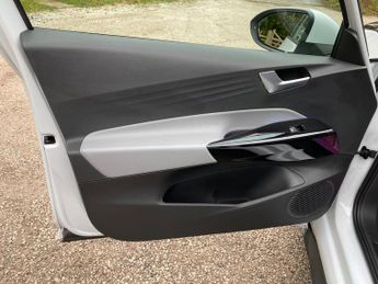 Volkswagen ID.3 Pro Performance 58kWh Family Auto 5dr