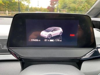 Volkswagen ID.3 Pro Performance 58kWh Family Auto 5dr
